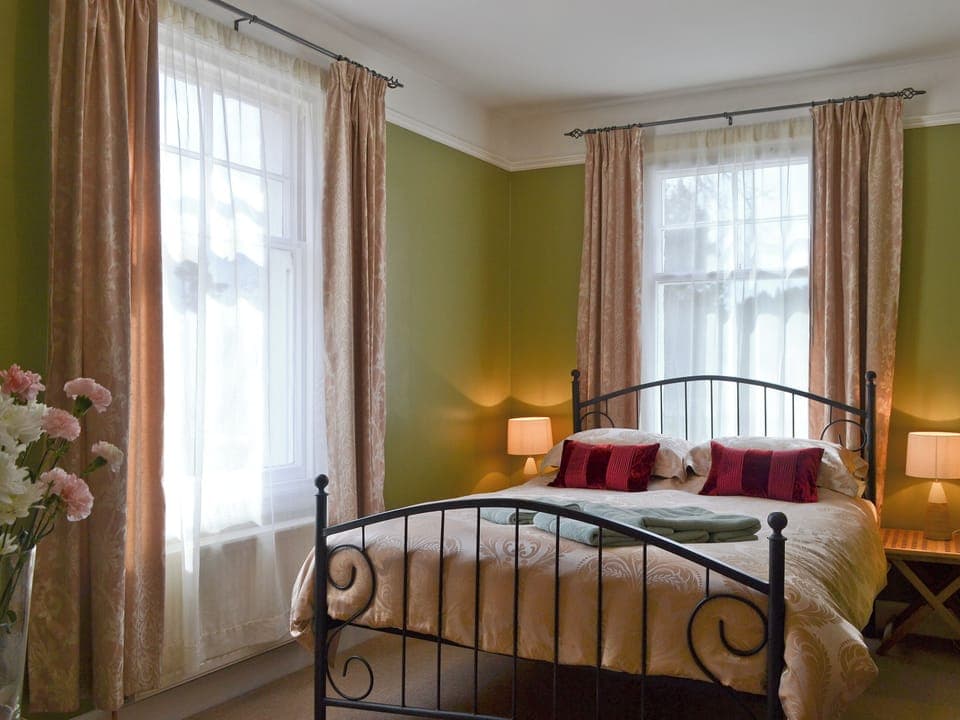 Double bedroom | Caberfeidh, Dulnain Bridge, nr. Aviemore