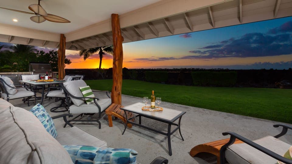 Welcome to Sunset Breeze in the Ainamalu community in Waikaloa.
Enjoy breathtaking sunsets views from this private home!