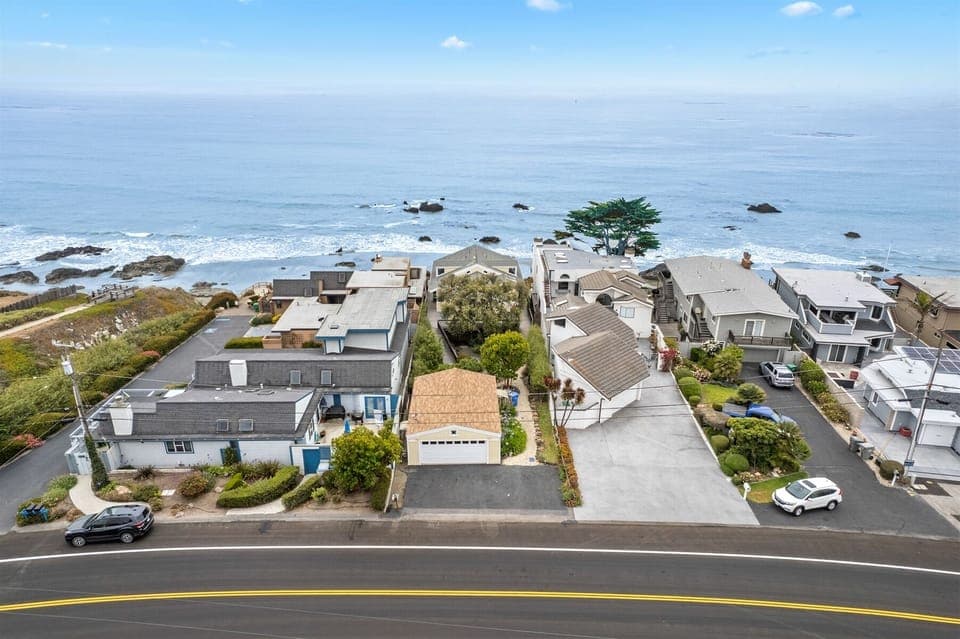 As close as you can be to the Pacific Ocean without a boaters permit.