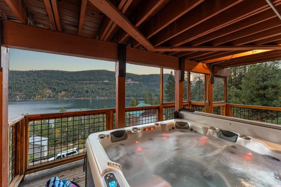 Entry Level Deck with Hot Tub