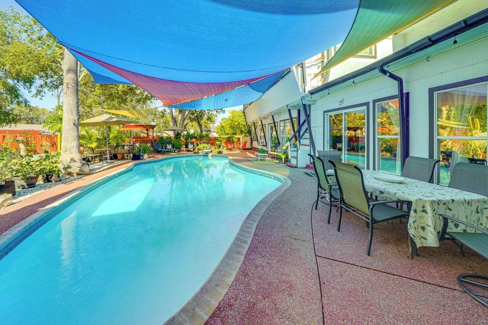 San Antonio Vacation Rental | 6BR | 3.5BA | 2 Steps Required | 6,500 Sq Ft