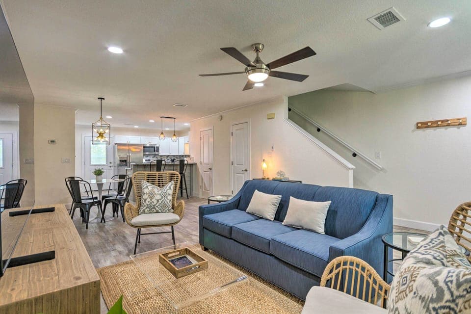 Miramar Beach Vacation Rental | 2BR | 2.5BA | 875 Sq Ft | Step-Free Entry