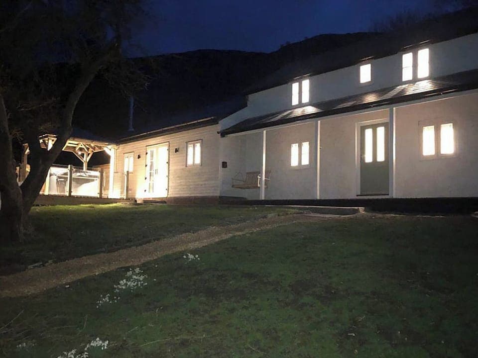 Exterior | Acre Luxury LodgesMiddle Hanter, 