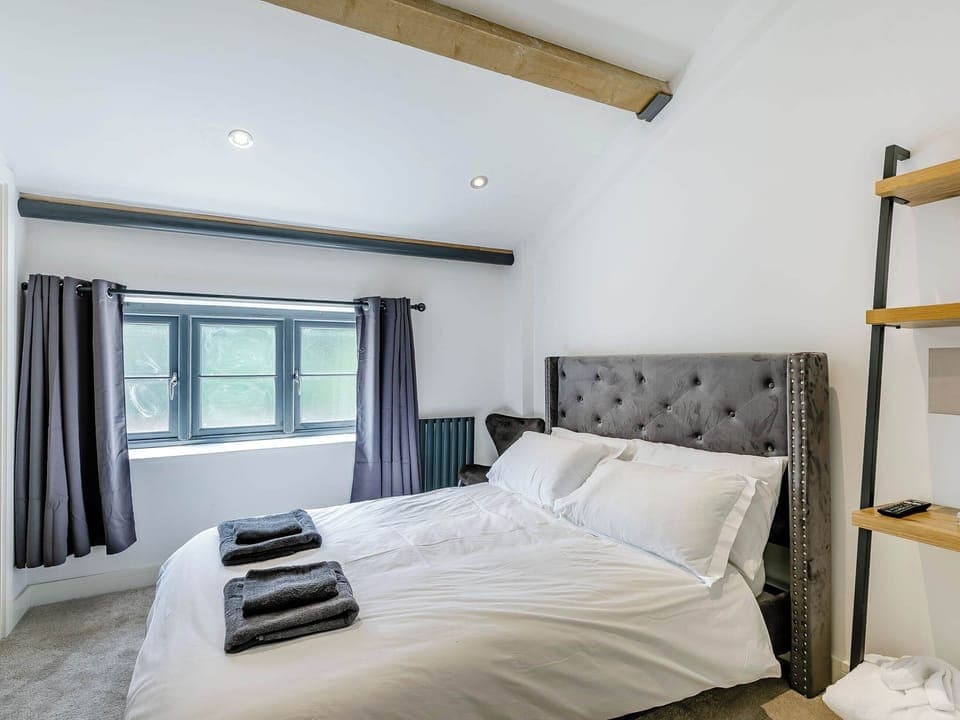 Double bedroom | Howell Hall Barn, Howell