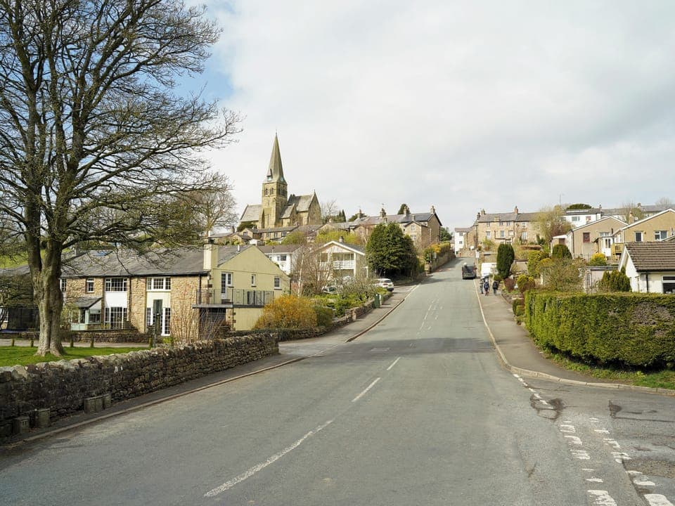 Setting | Nelson&rsquo;s Cottage, Burton in Lonsdale