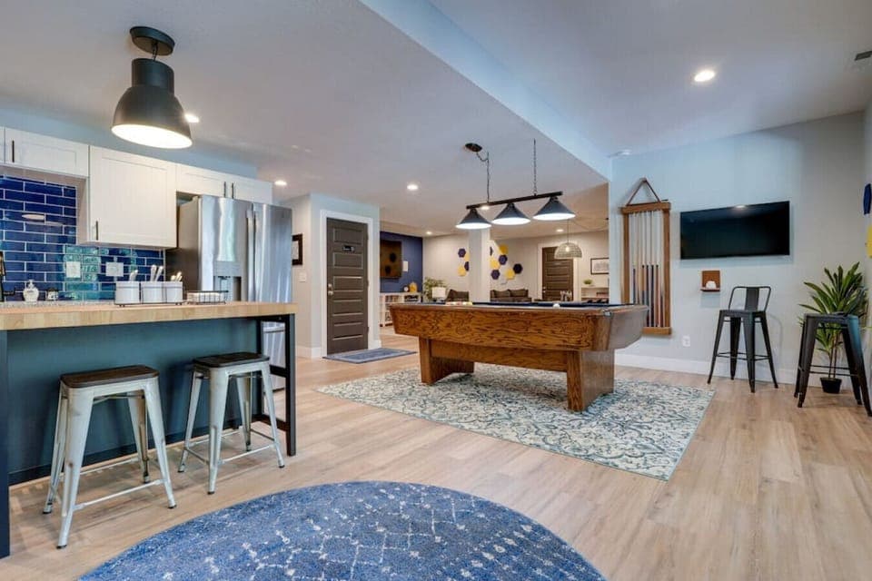 Kitchen to Pool Area