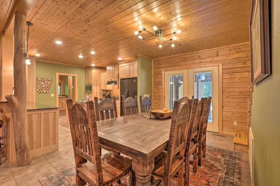 Dining Area | Dishware & Flatware Provided | Breakfast Bar w/ Additional Seating