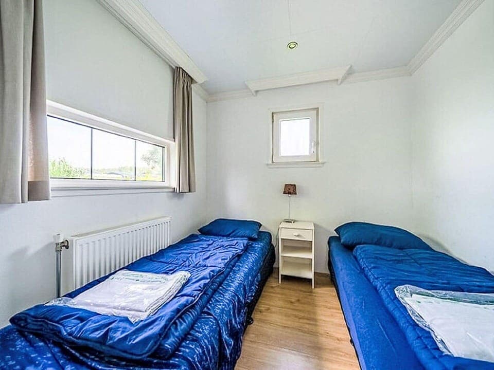 Property, Window, Building, Comfort, Interior Design, Flooring, Floor, Wood, Hardwood