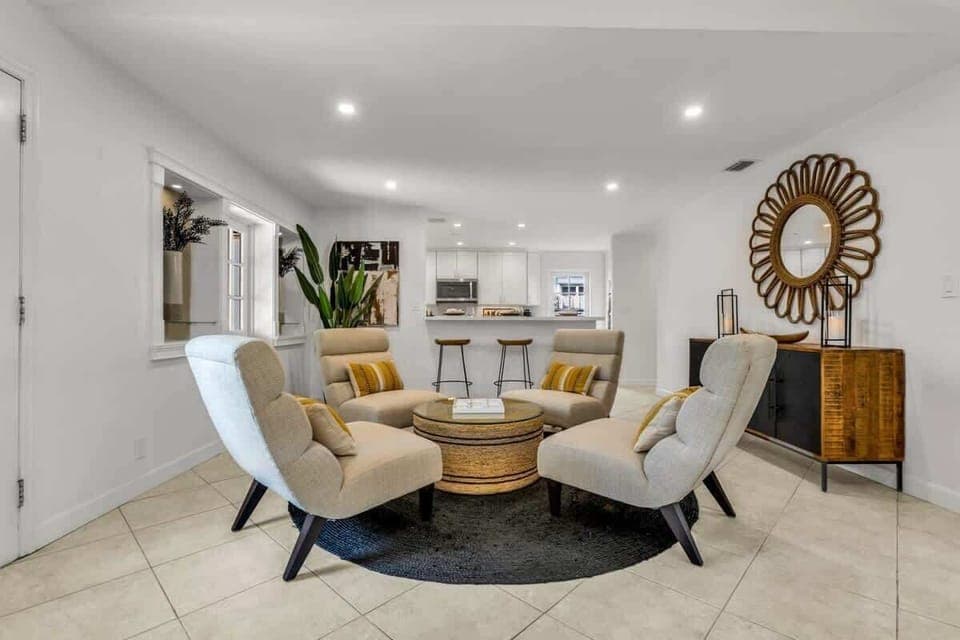 Cocktail Coffee Lounge