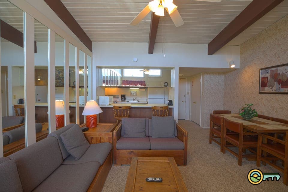 Living room & kitchen