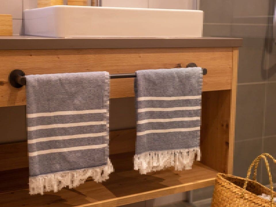 Property, Wood, Rectangle, Textile, Interior Design, Shelf, Flooring, Floor, Table, Wall