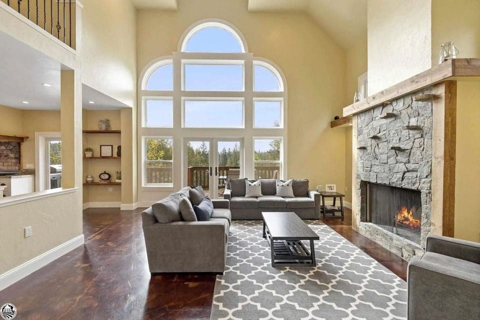 Spacious living room with spectacular view