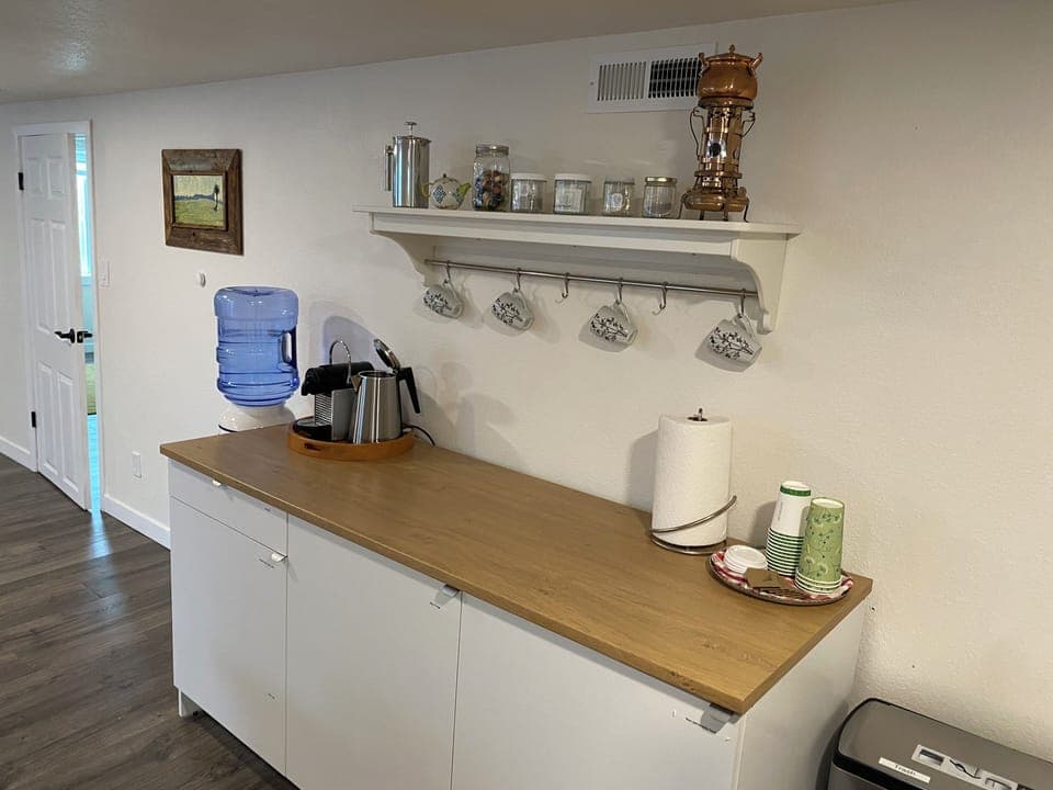 Close-up of the cabinetry. 