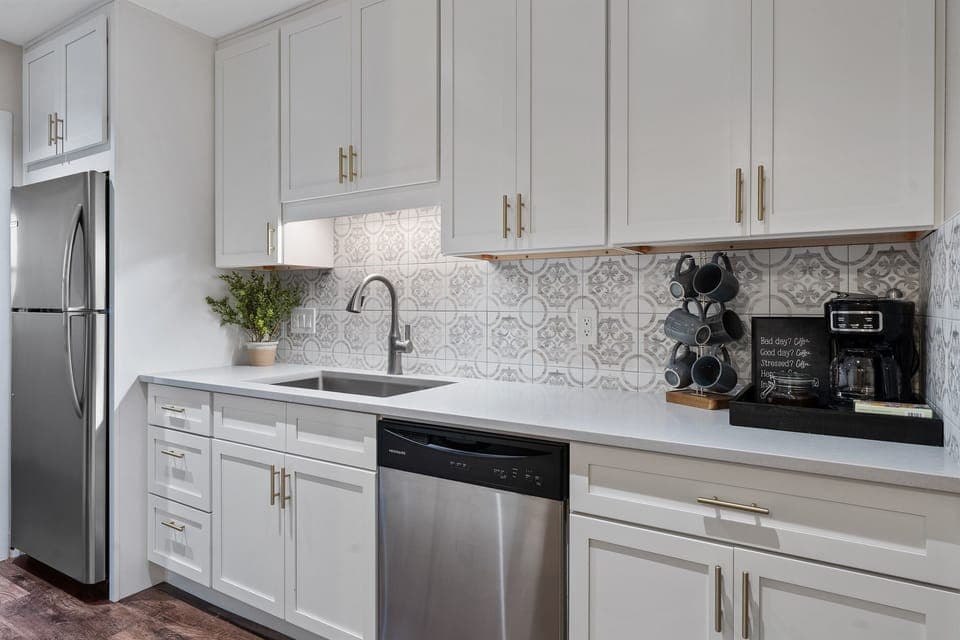 Fully Stocked Kitchen