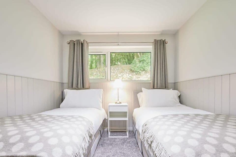 Robin's Nest, Callington - Host & Stay