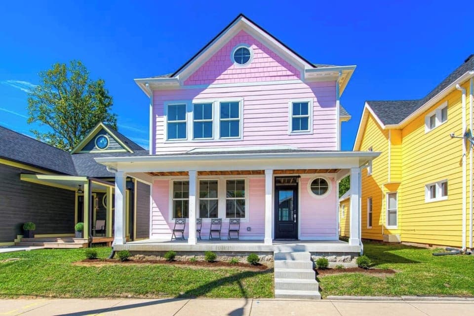 Have an amazing stay at the most charming large pink house! Feel like you are in a fairytale. Impeccable decor and attention to detail.