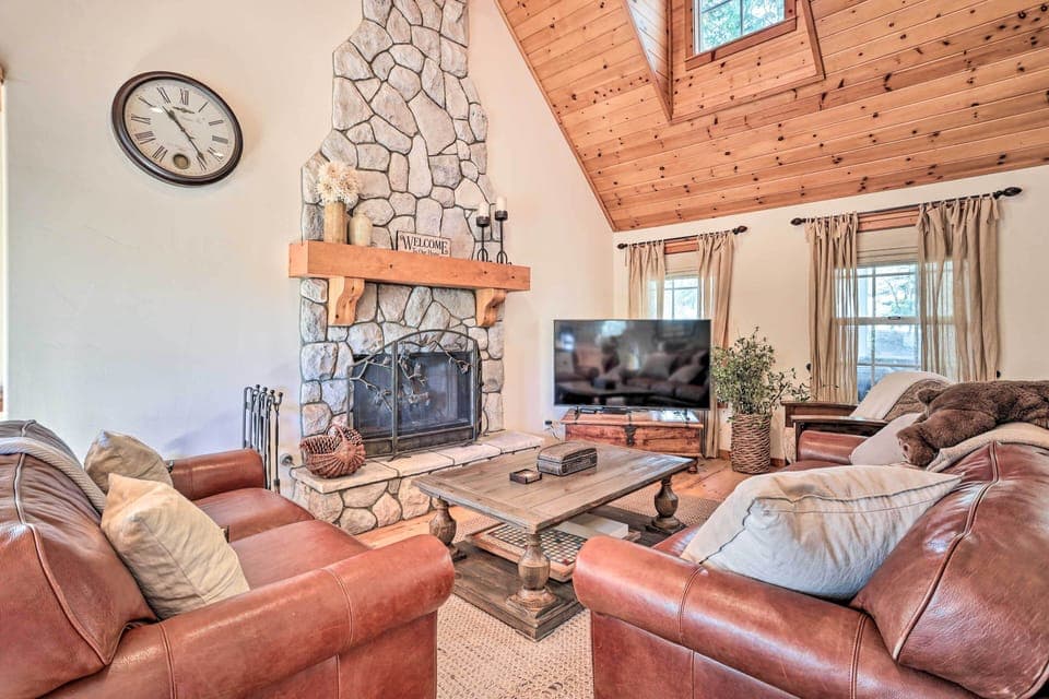 Lake Arrowhead Vacation Rental | 5BR | 3.5BA | Stairs Required | 2,531 Sq Ft