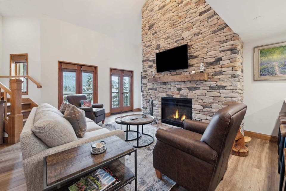 charter-l223-2803_54133351968_o