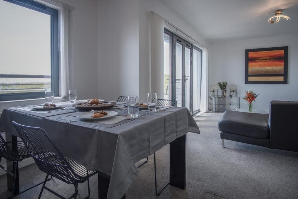 Maritime Quarter  - 2 Bedroom Apartment - SA1 Beach Front (Fisherman's Way) (1766)