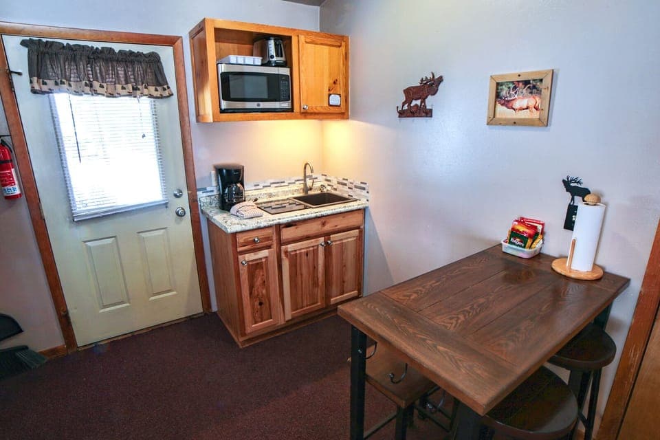Kitchenette