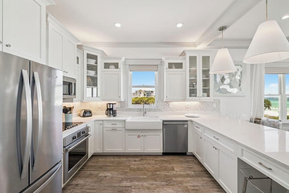 Spacious Chef's Kitchen - Offering Stainless Steel Appliances