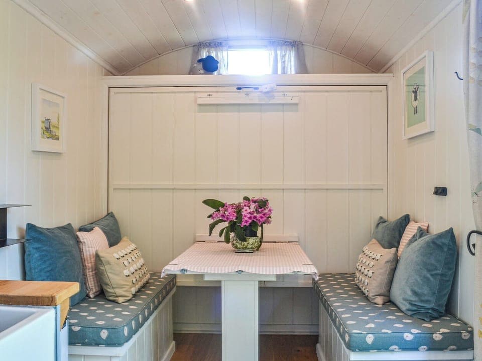 Dining Area | Herdwick Hut, Llanddeusant, near Llangadog