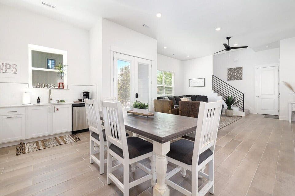 Our fully stocked kitchen!