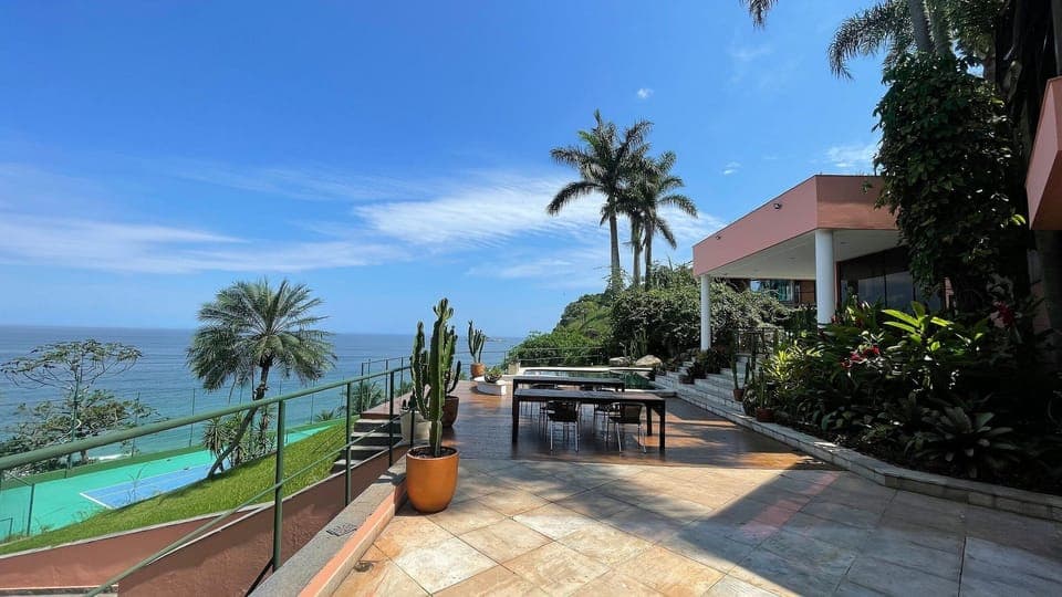 View(from property / room)