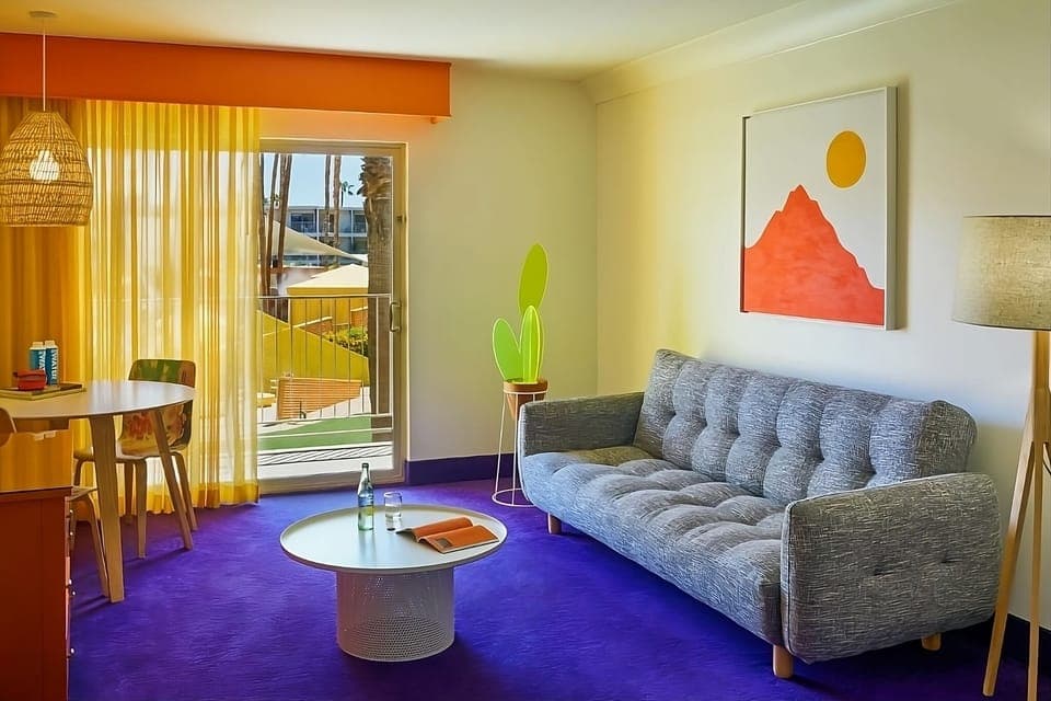 Spacious living area, a perfect place to relax after an eventful day!