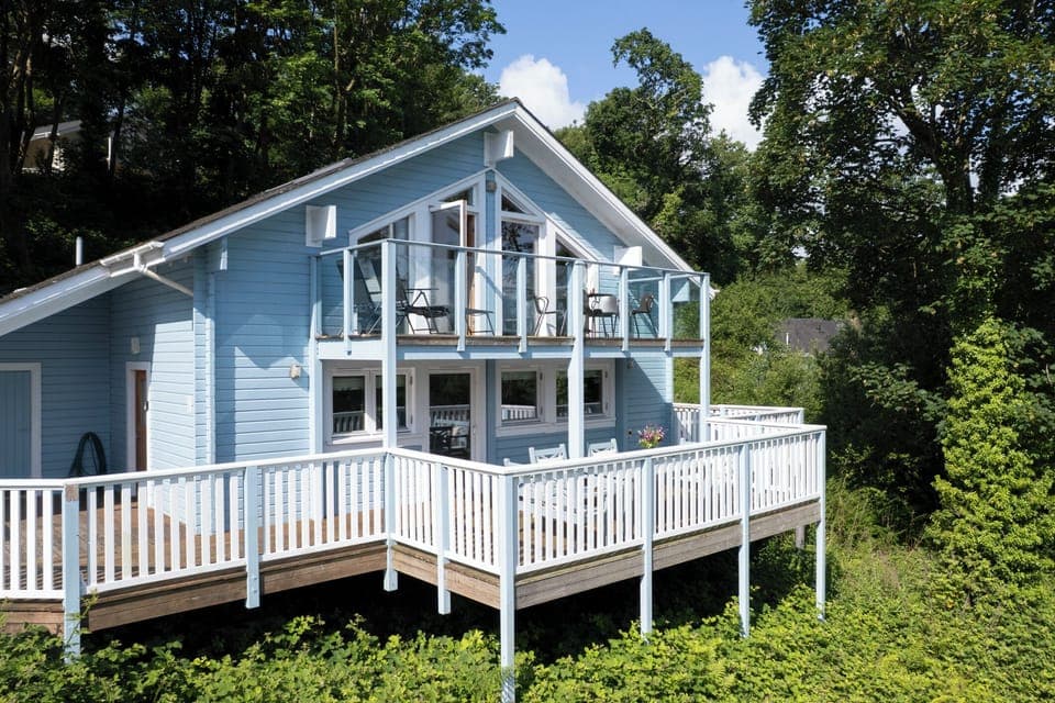 Luxury Lodge with Hot Tub