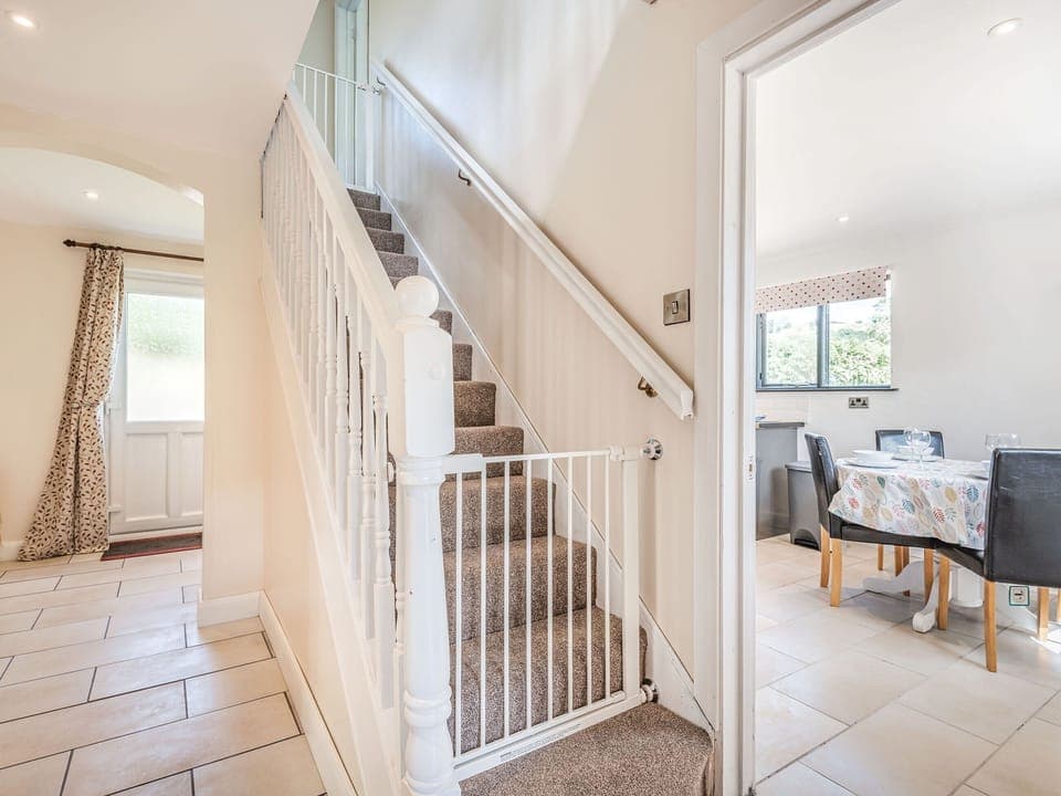 Interior | Hill View Lodge - Mill Farm Holiday Cottages, Heyope, near Knighton