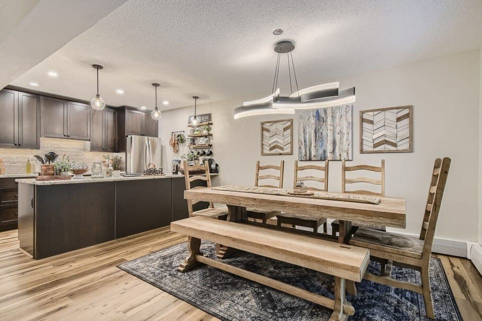 CC206 Dining Area