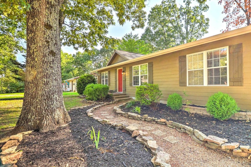 Mountain Home Vacation Rental | 4BR | 2BA | Stairs Required | 1,800 Sq Ft