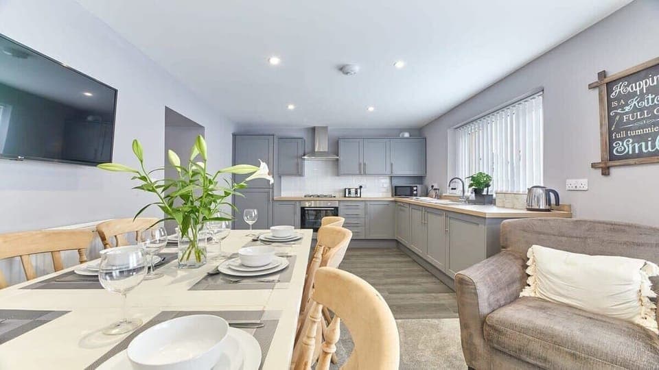 Sea Breeze, Amble - Host & Stay