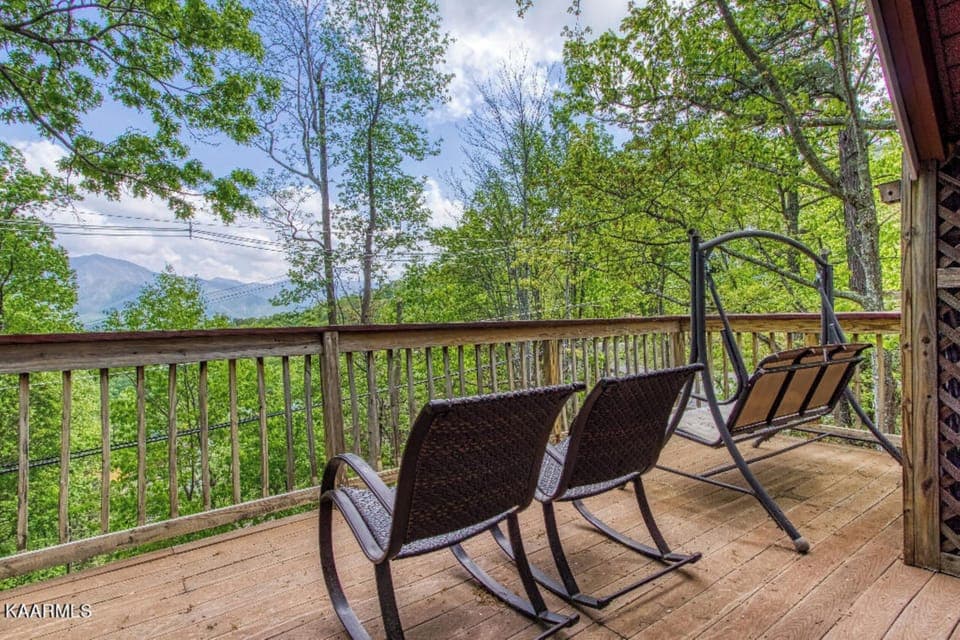 SPRING UPPER DECK VIEW