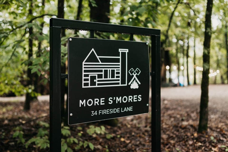 Follow @moresmoresbrokenbowcabin on Facebook, Instagram and TikTok!
