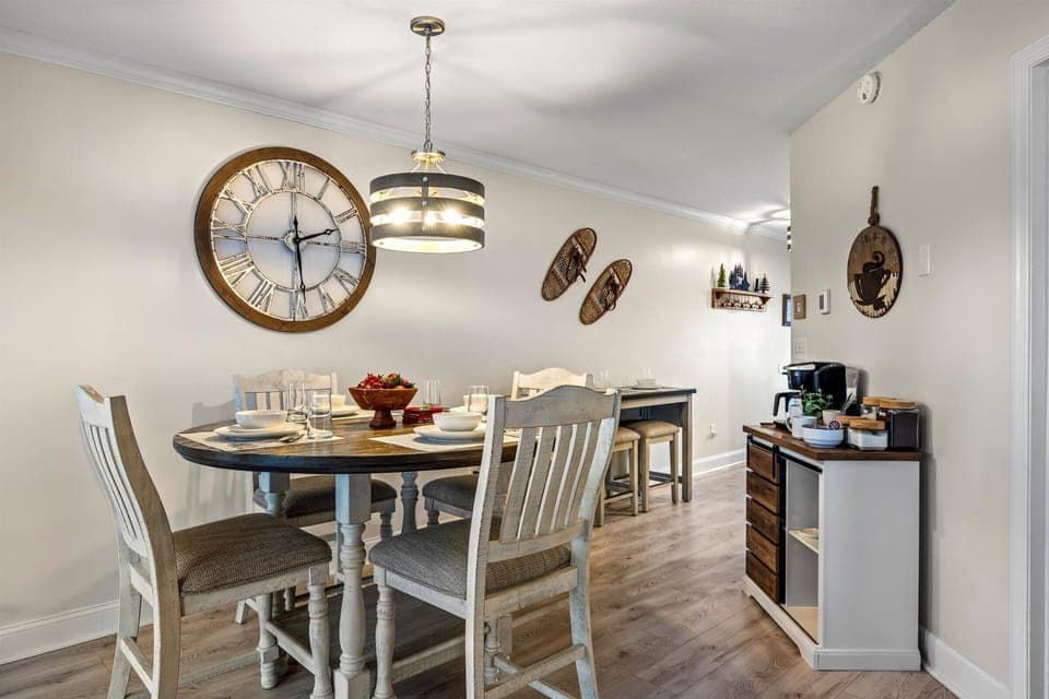 Spacious dining and breakfast area with fully stocked coffee bar!