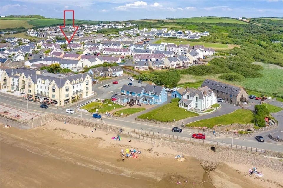 Very close to Blue Flag beach 