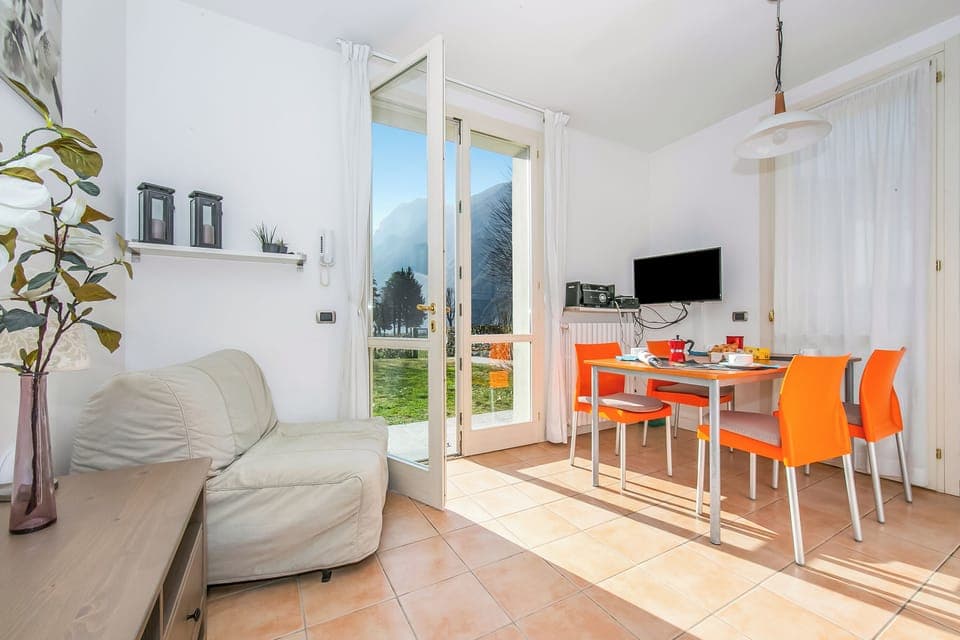 Living and dining room