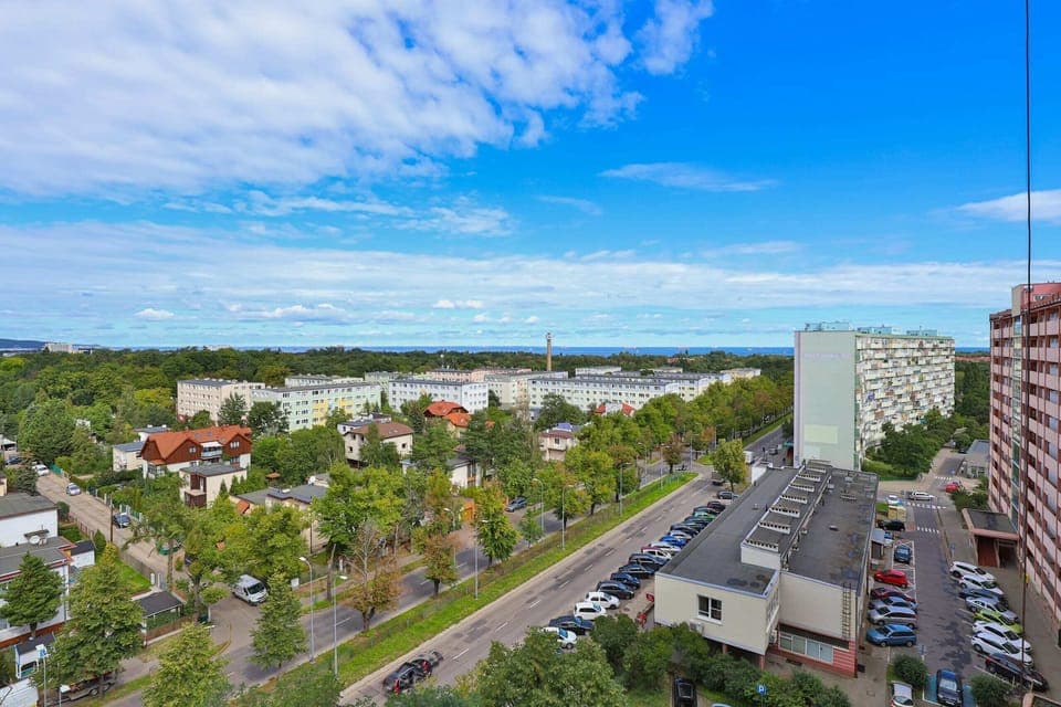 View from the apartment of the surrounding area. 