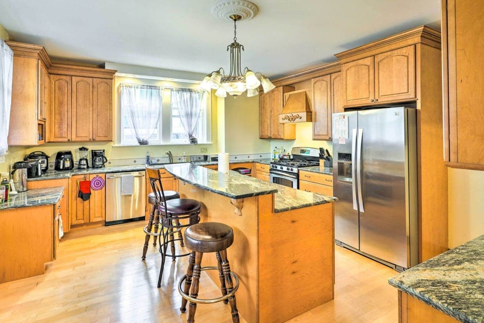 Kitchen | 1st Floor | Fully Equipped | Coffee Maker | Crockpot | Cooking Basics