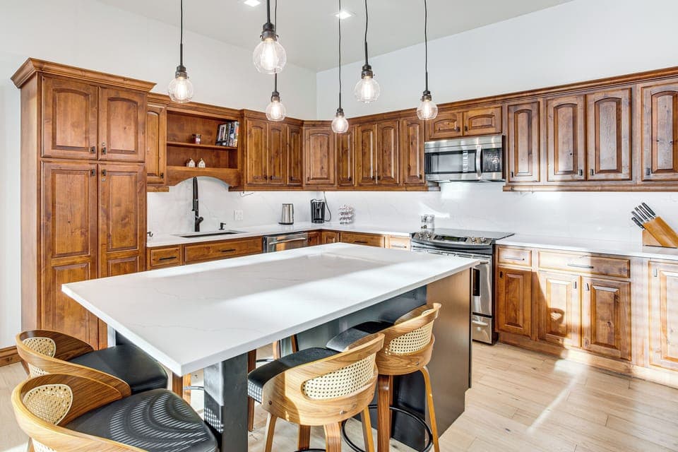 Kitchen | 3rd-Floor Condo | < 6 Mi to Beaver Creek Resort