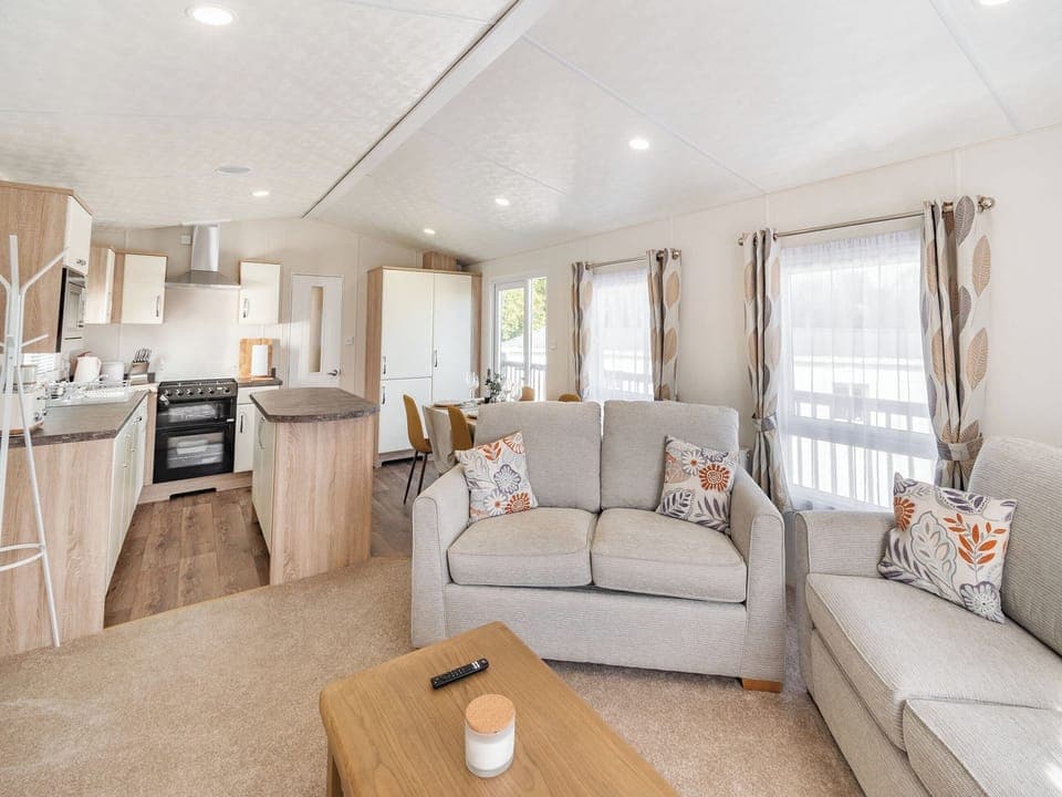 Living area | Red Wood Lodge - Lady Edith&rsquo;s Duo, Scarborough