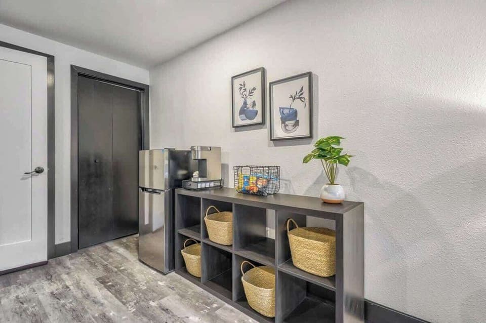 Complete with a mini fridge/freezer and a coffee station, you'll have just the right amount of amenities while on your travels!