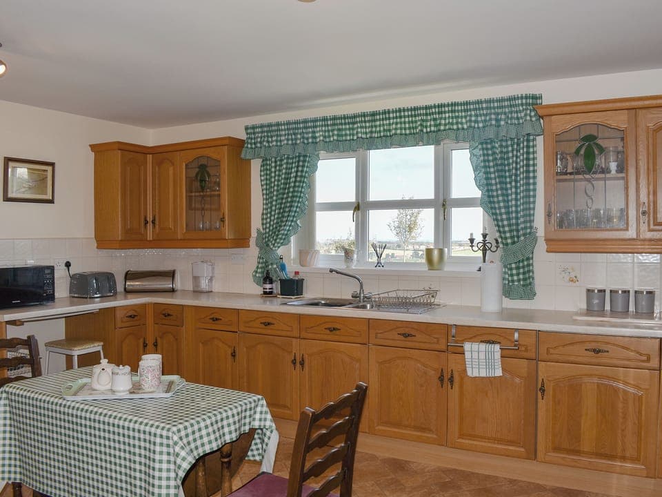 Kitchen/diner | The Old Byre, High Haswell, near Durham