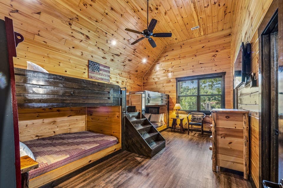 Bedroom 9 - Queen over Queen Bunks with Stairs