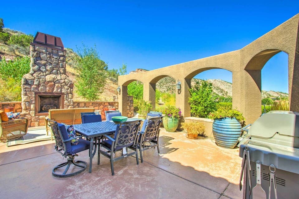 Grand Junction Vacation Rental | 4BR | 3.5BA | 4,203 Sq Ft | Stairs Required