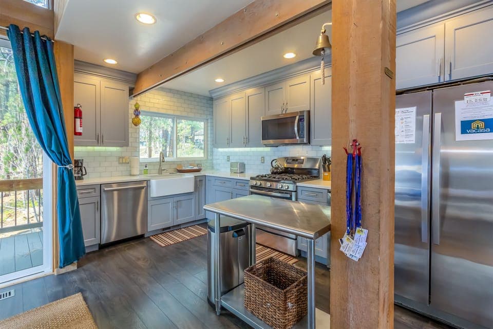 Kitchen - Main Level