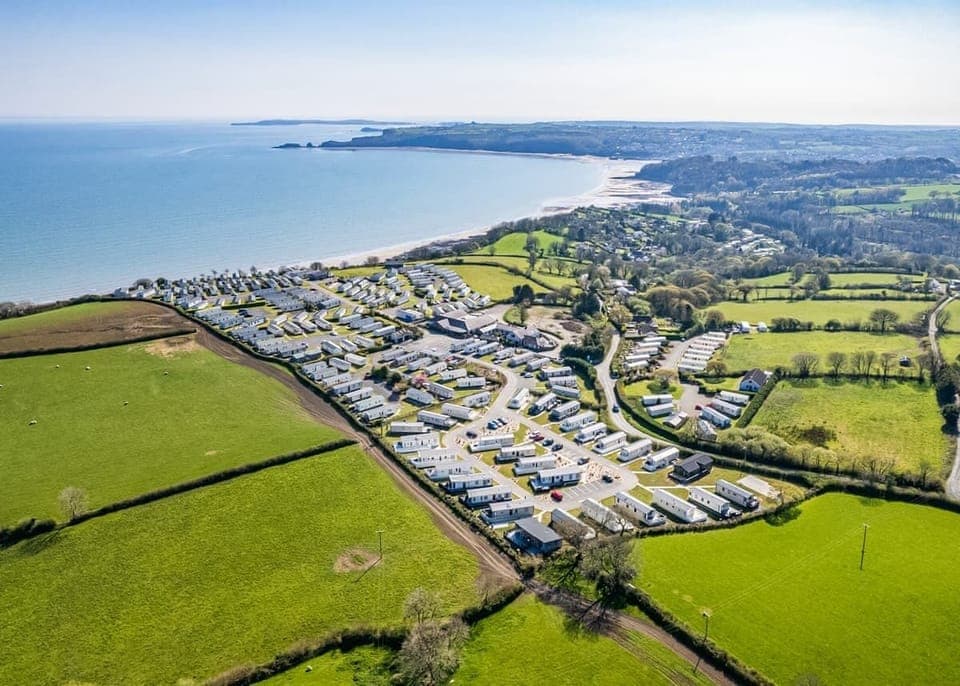 Meadow House Holiday Park, Summerhill, Amroth