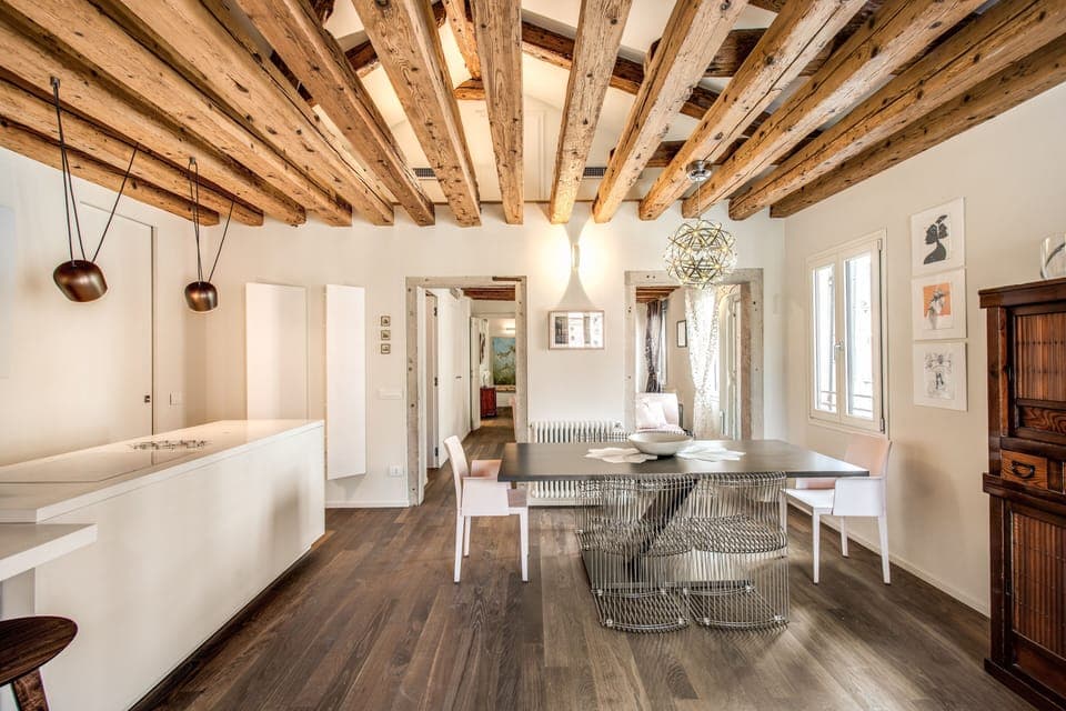 Big living room with kitchen counter